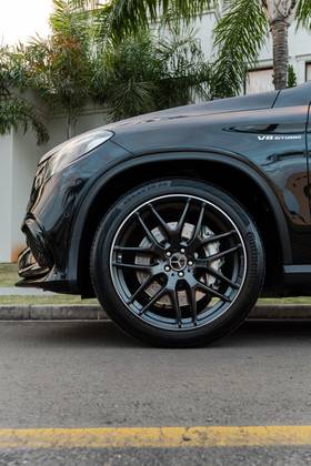 MERCEDES-BENZ GLE 63 AMG 5.5 V8 TURBO GASOLINA COUPÉ 4MATIC 7G-TRONIC